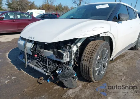 2022 Kia Ev6 Wind z USA, uszkodzony, nr VIN KNDC3DLC3N5075934